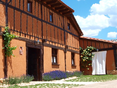 la casa de adobe fachada