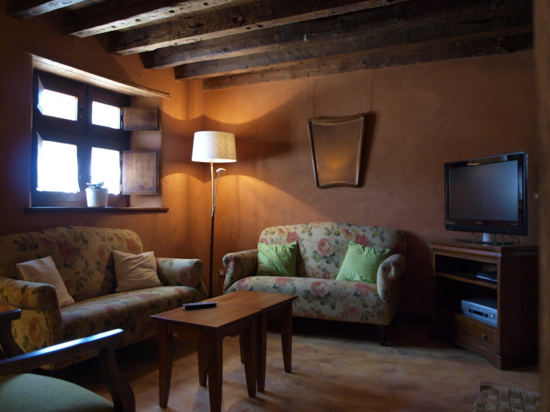 sitting room in guest house, soria
